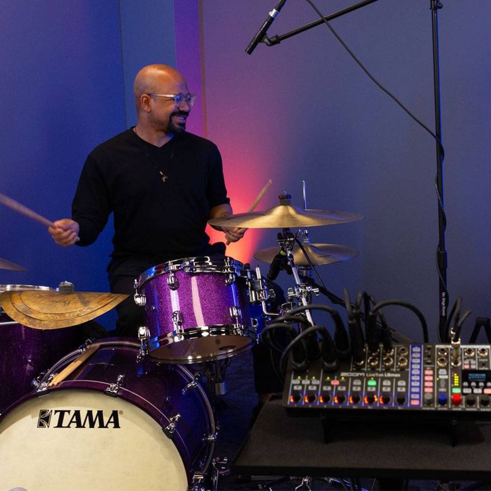 Zoom LiveTrak L6max 多軌混(錄)音器 Zoom LiveTrak L6max 多軌混(錄)音器