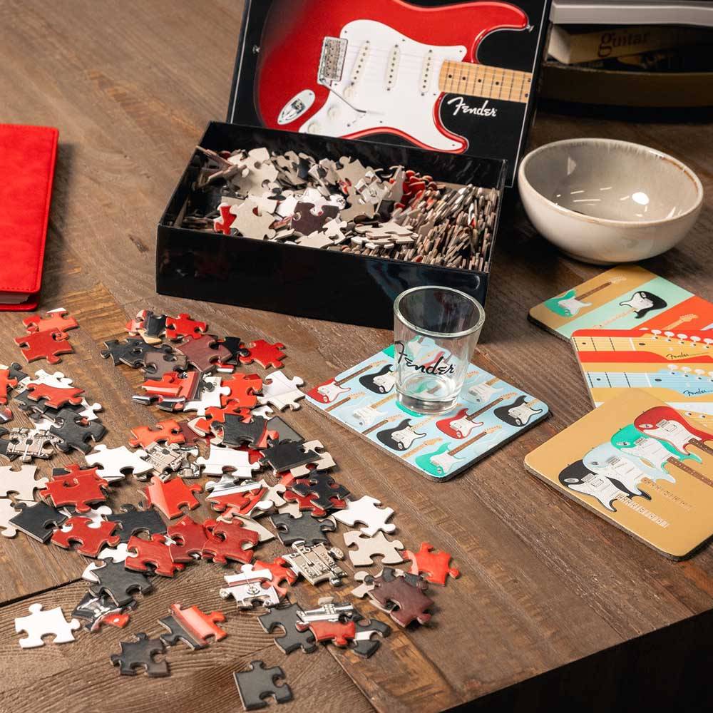 Fender 500 piece Stratocaster Puzzle 吉他拼圖 Fender 500 piece Stratocaster Puzzle 吉他拼圖