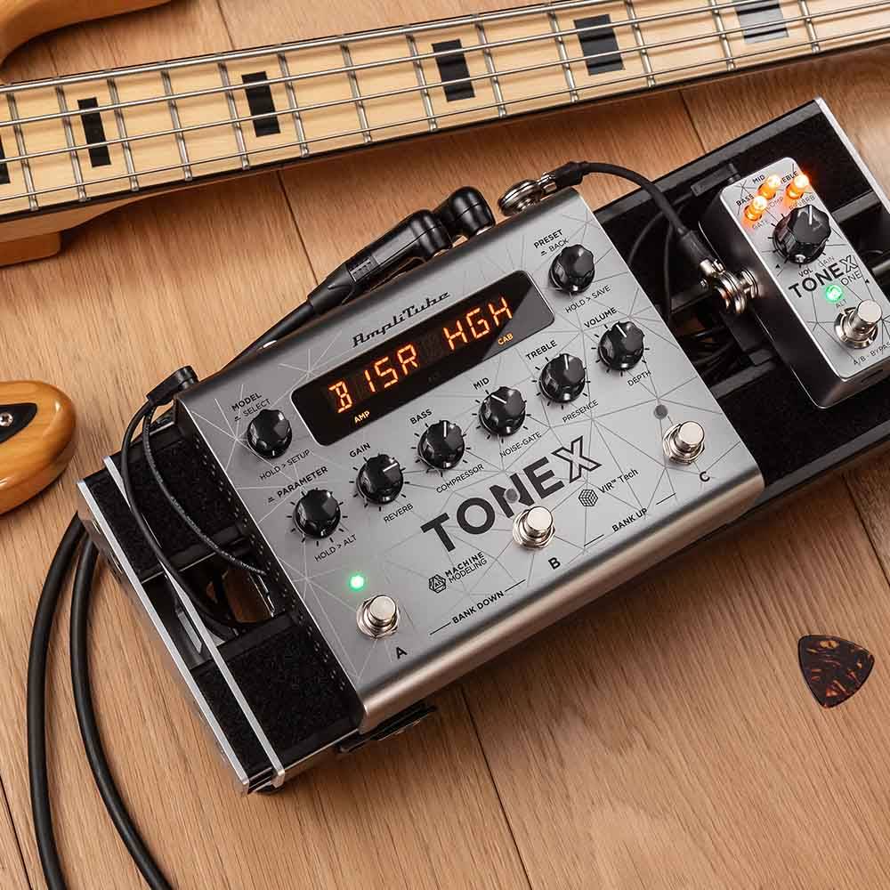 IK Multimedia TONEX ONE Bass Edition 貝斯效果器 IK Multimedia TONEX ONE Bass Edition 貝斯效果器