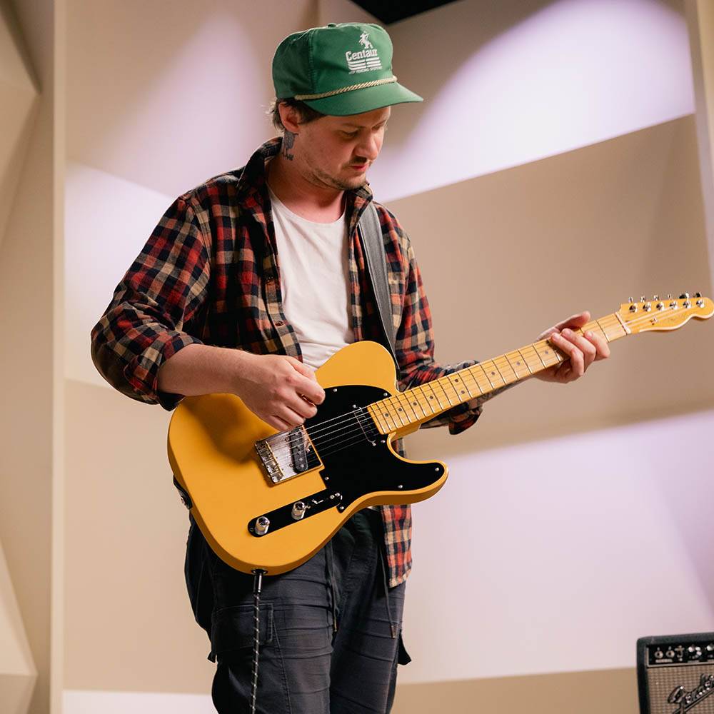 Fender American Professional Classic Telecaster Maple 電吉他 (共三色) Fender American Professional Classic Telecaster Maple 電吉他 (共三色)