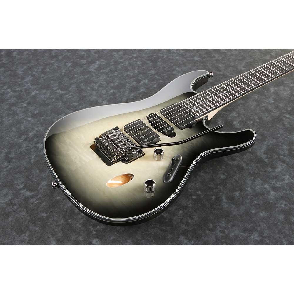 Ibanez JIVA10 Nita Strauss 簽名款電吉他 Ibanez JIVA10 Nita Strauss 簽名款電吉他